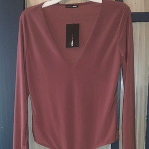 🎉SALE🎉Fashion Nova "Louise V Neck" Bodysuit - XL